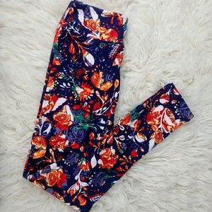 ❇️ SALE❇️  Lularoe multi rose & bird leggings